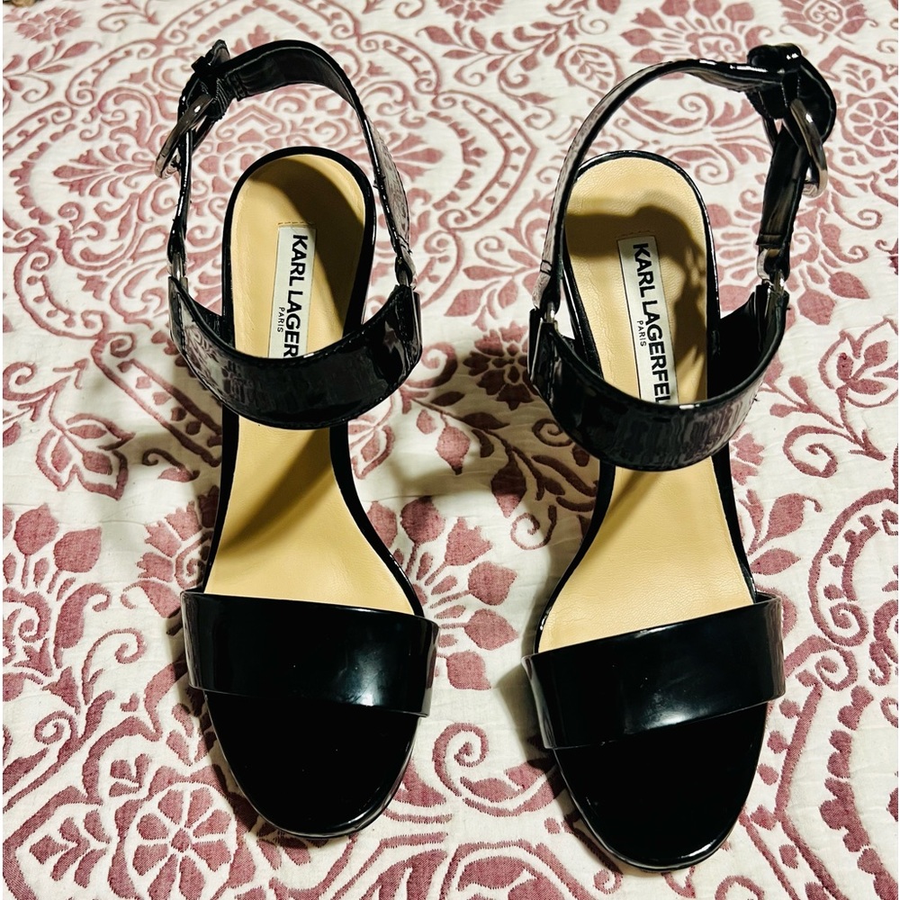 Karl Lagerfeld Black Leather Pumps